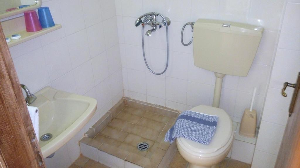 Gorgona Rooms Alikí Zewnętrze zdjęcie