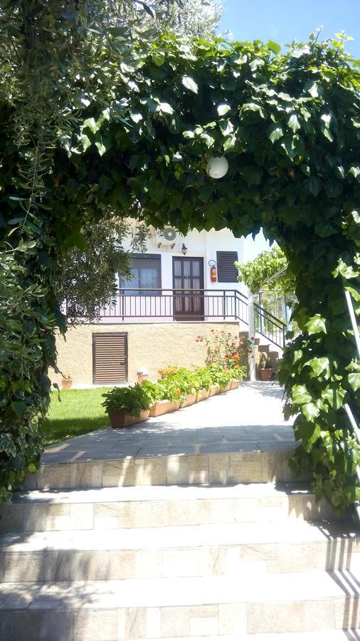 Gorgona Rooms Alikí Zewnętrze zdjęcie