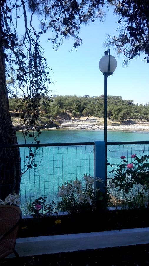 Gorgona Rooms Alikí Zewnętrze zdjęcie