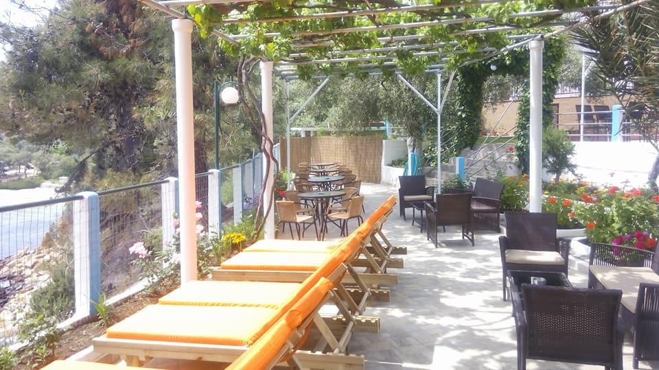 Gorgona Rooms Alikí Zewnętrze zdjęcie