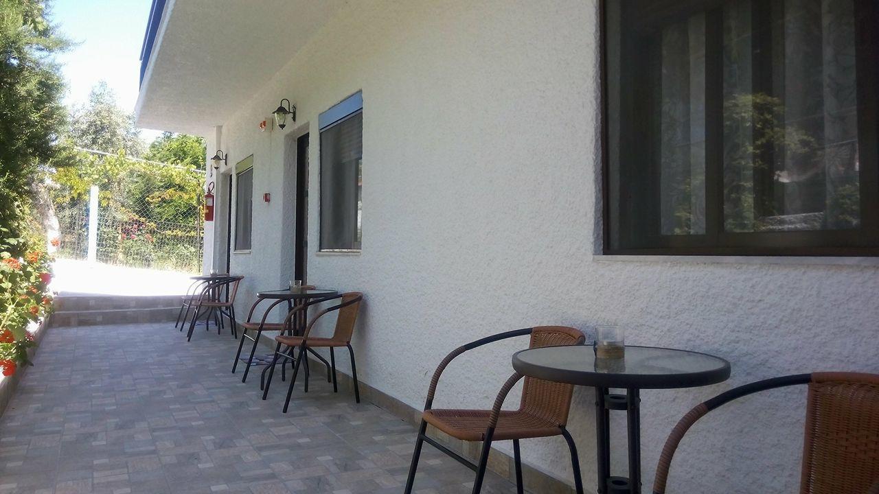 Gorgona Rooms Alikí Zewnętrze zdjęcie